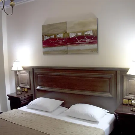 Iris Loutra Edipsou (Evia)