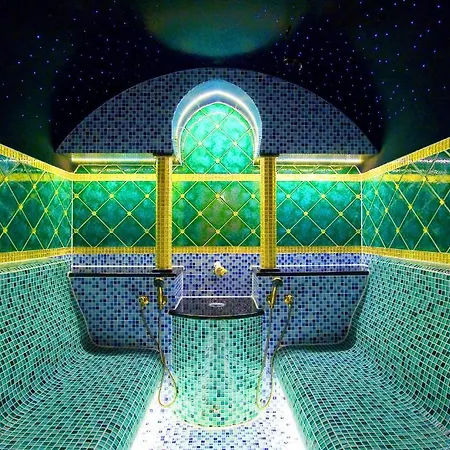 Iris Loutra Edipsou (Evia)