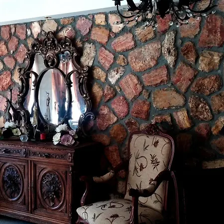 Iris Loutra Edipsou (Evia)